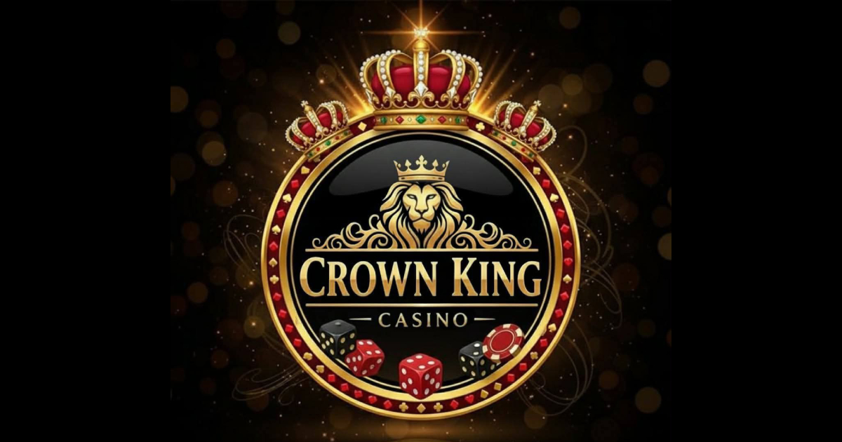 Main promotional banner showing CrownKing Casino with royal gold crown and PH players